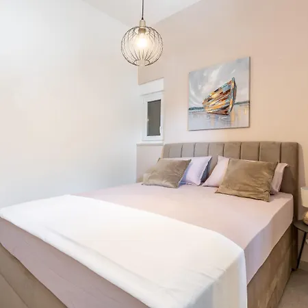 Sea Shore Apartmán *